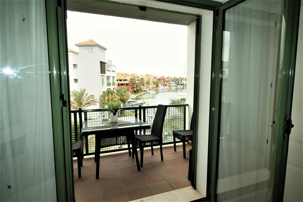New View Sotogrande Marina - Jungla Del Loro Apartment Luaran gambar